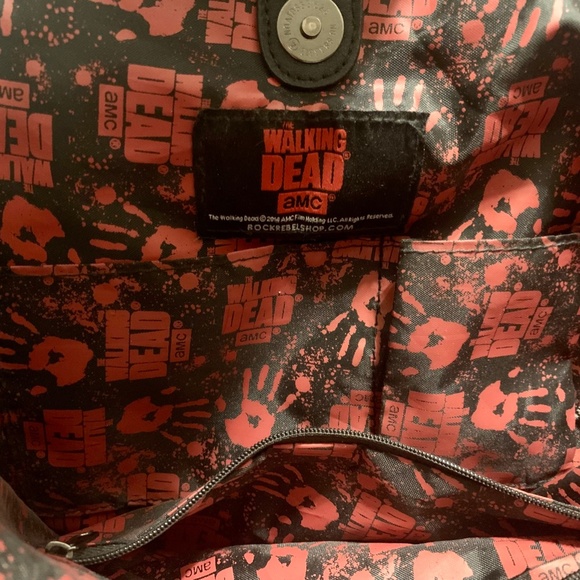 AMC Walking Dead Daryl Dixon Purse - Picture 6 of 6